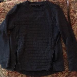 Black lulu lemon pullover